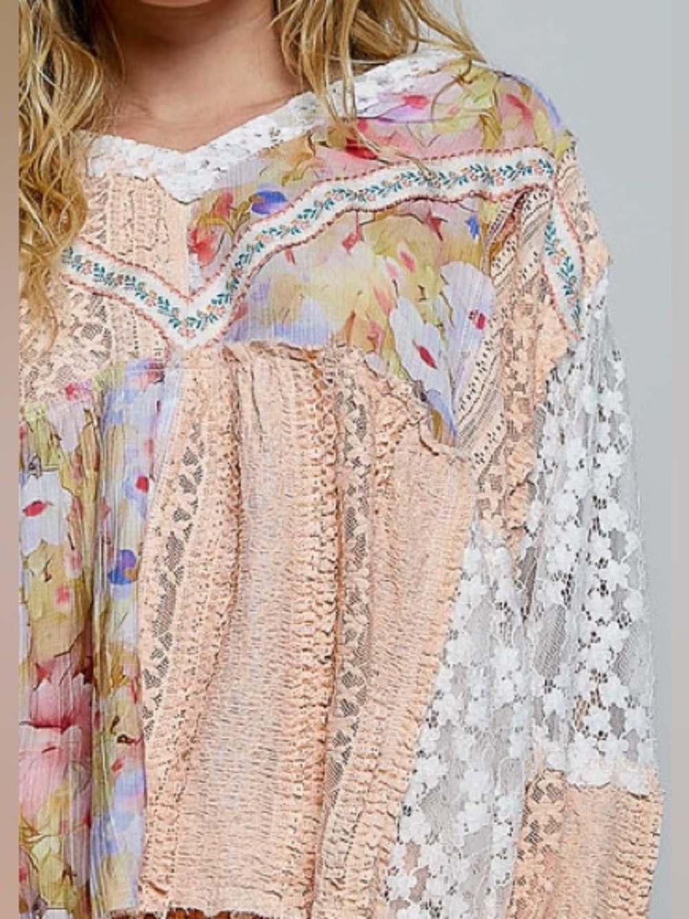 POL Bohemian Mixed Lace Printed Top Apricot Multi Relaxed Silhouette Top - Picture 4 of 6